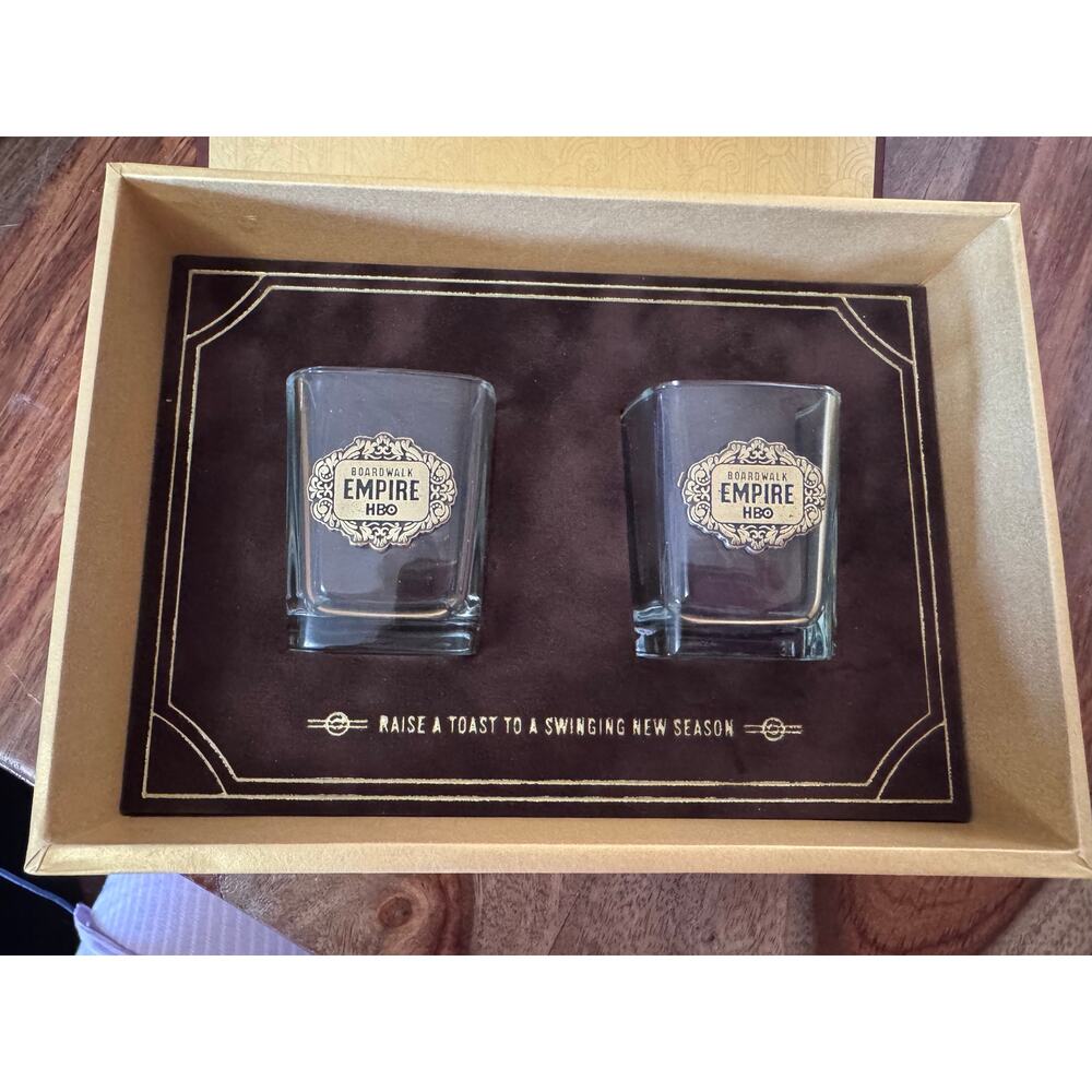 BOARDWALK EMPIRE COLLECTORS EDITION SHOT GLASSES AND DVD - Picture 5 of 13
